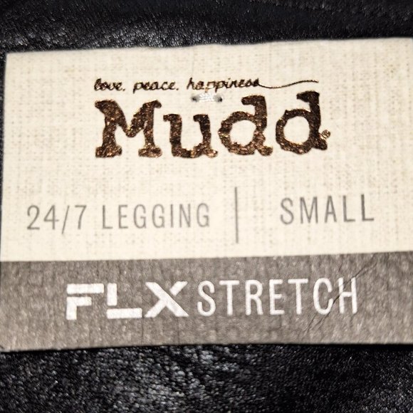 Mudd 24/7 Mid-Rise Legging Black Patterned like Cracked Leather Size Small - Picture 7 of 8